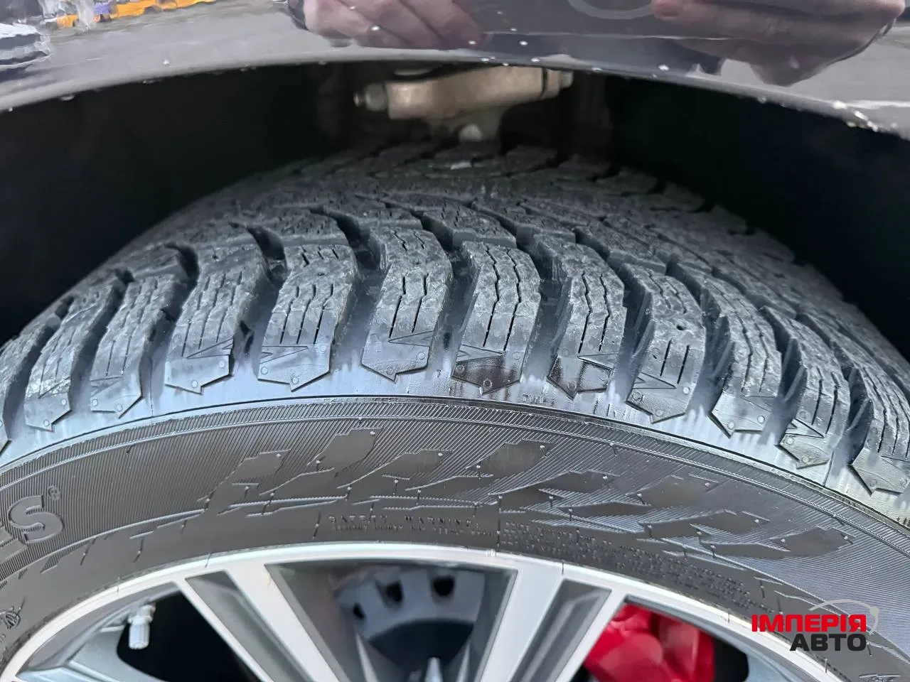 Audi Q8 - фото 8