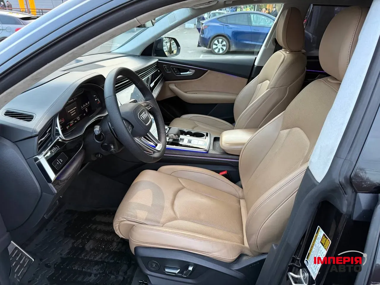 Audi Q8 - фото 16