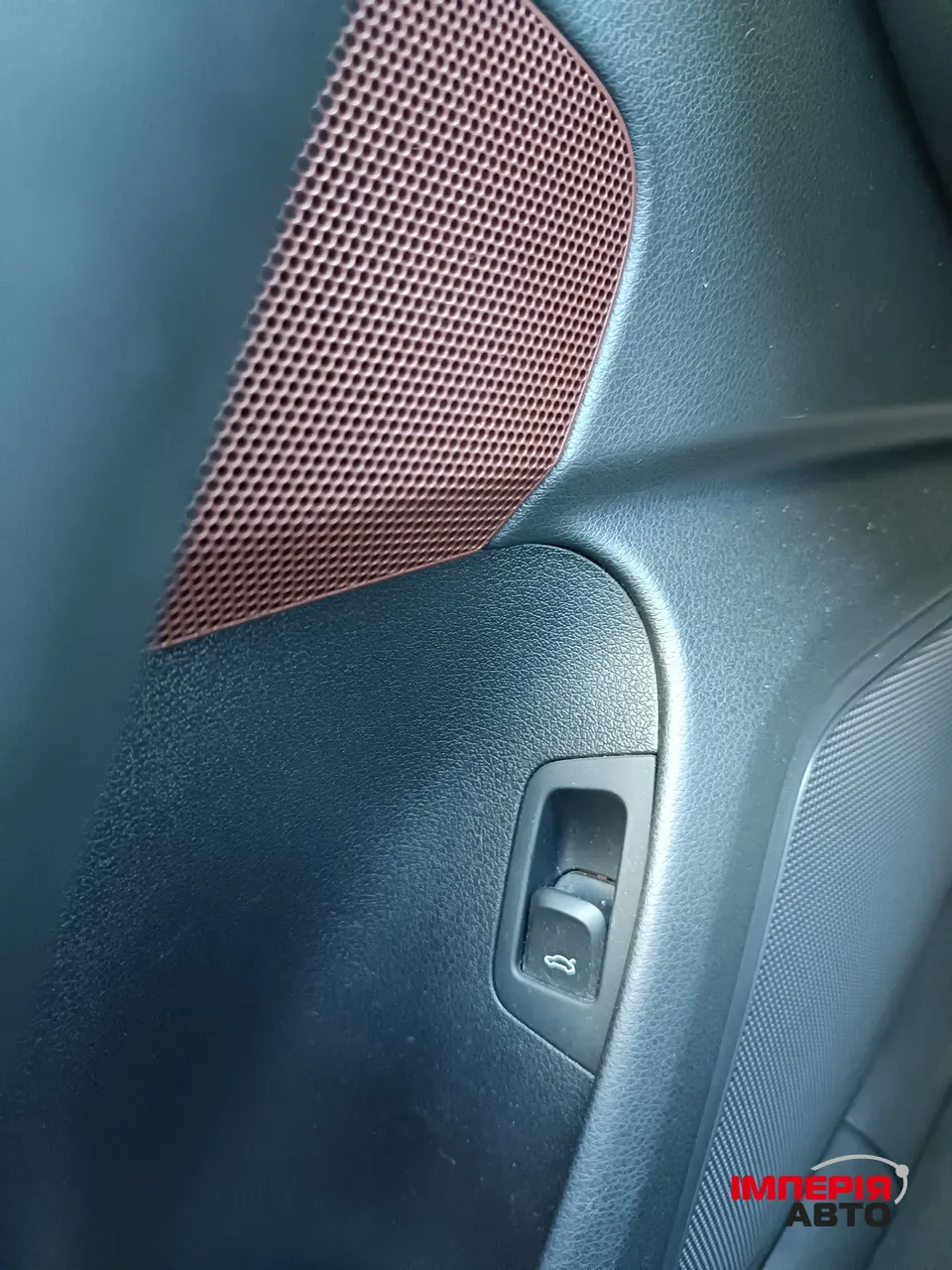 Audi Q3 - фото 38