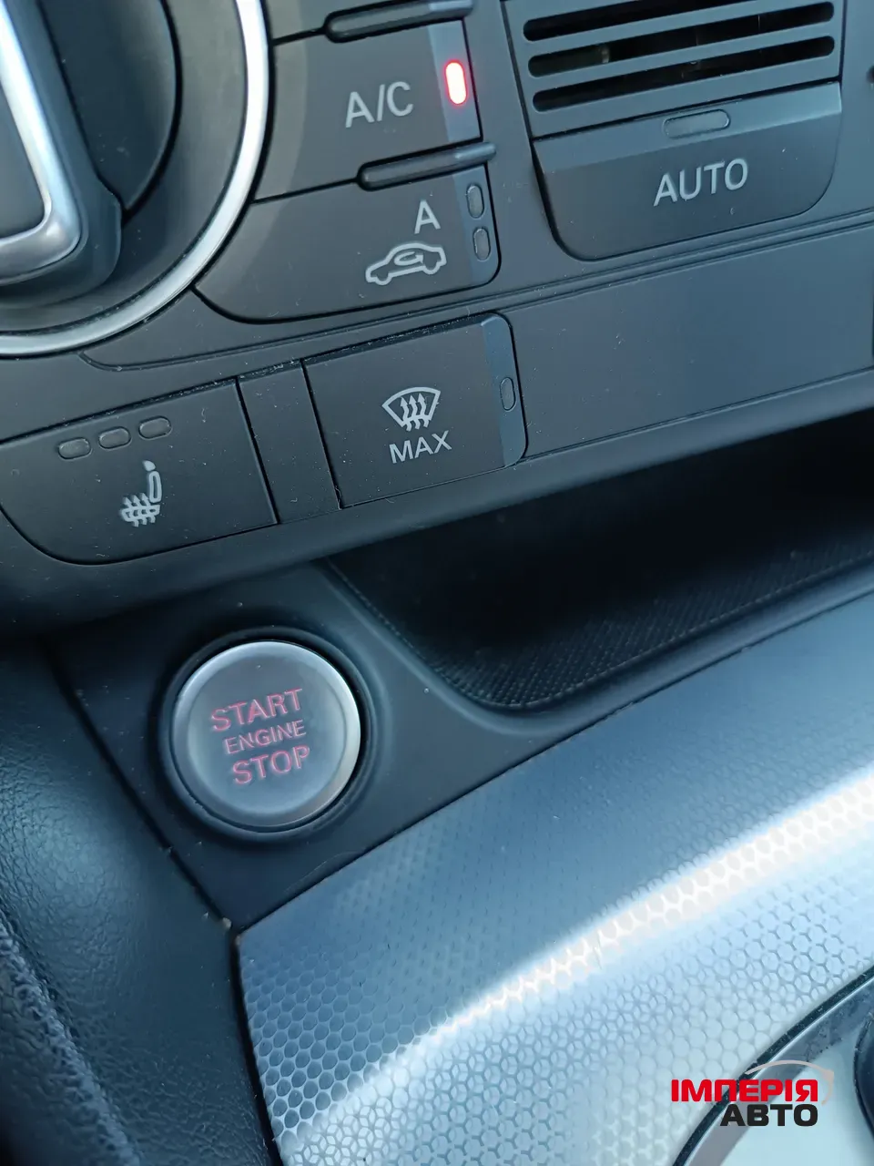 Audi Q3 - фото 30