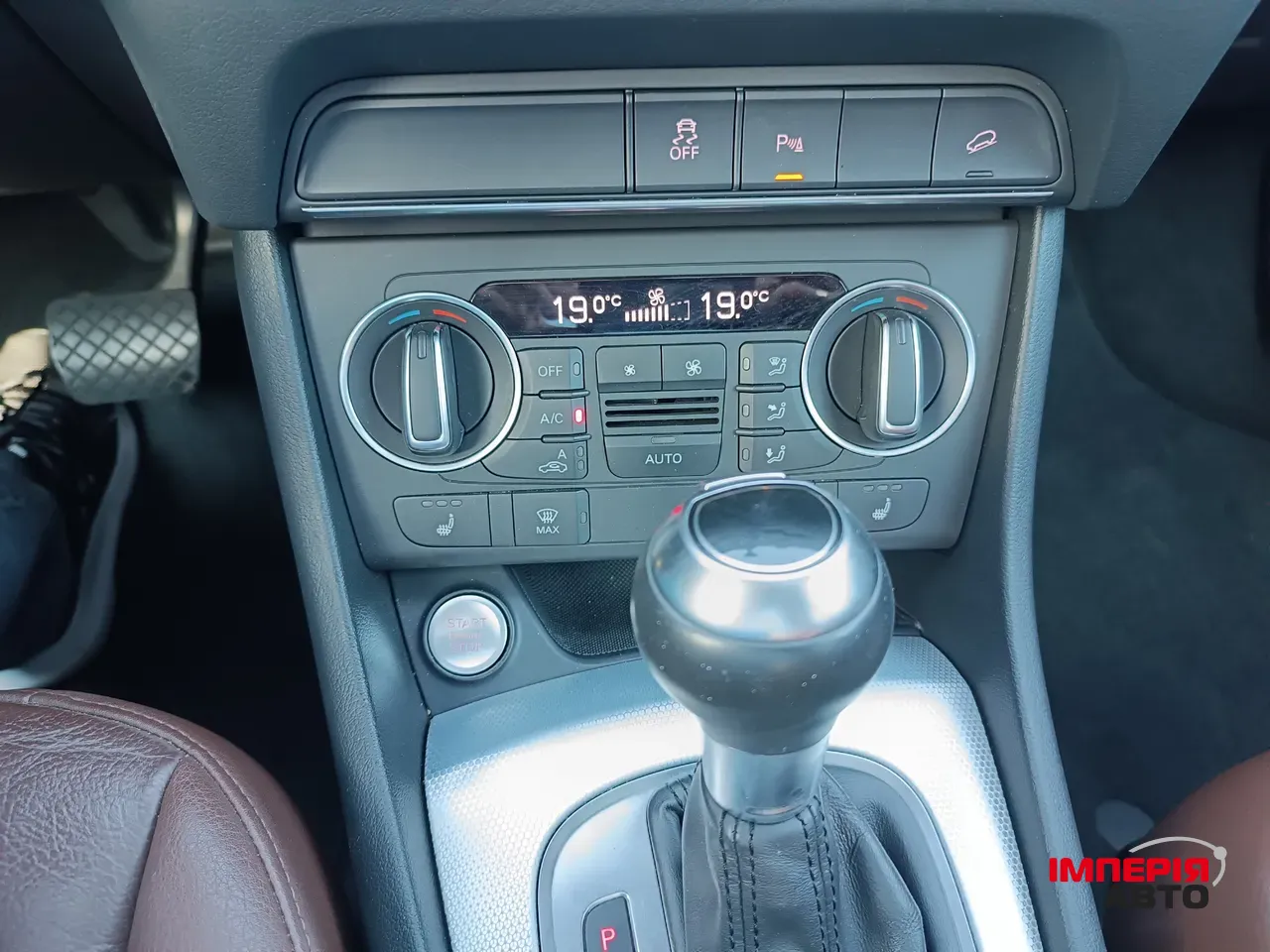 Audi Q3 - фото 27