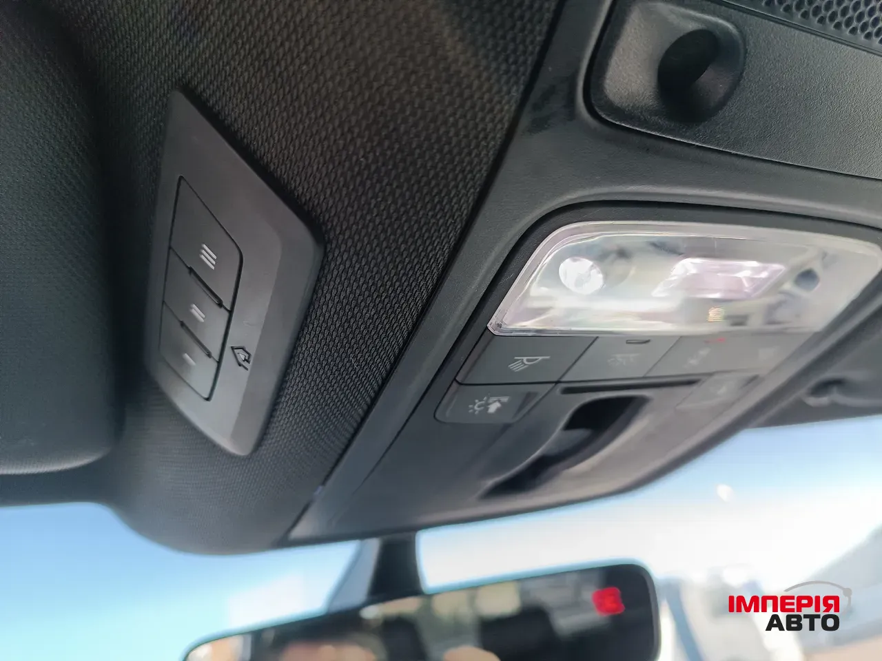 Audi Q3 - фото 19