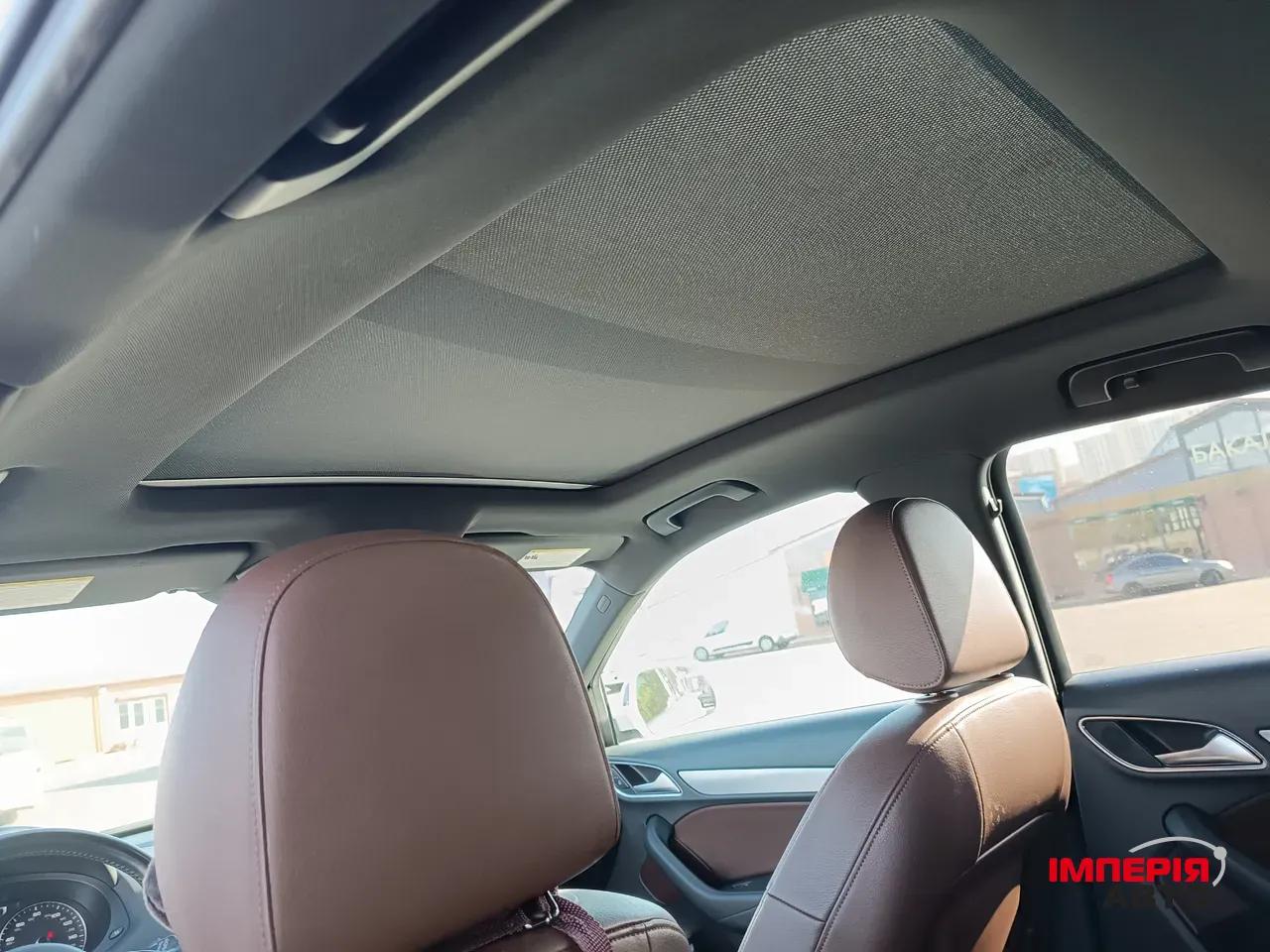 Audi Q3 - фото 18