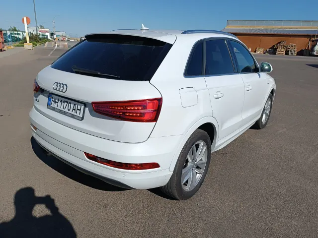 Audi Q3 - фото 5