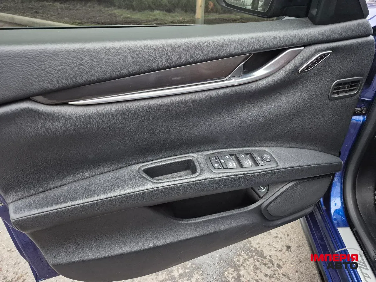 Maserati Ghibli - фото 11