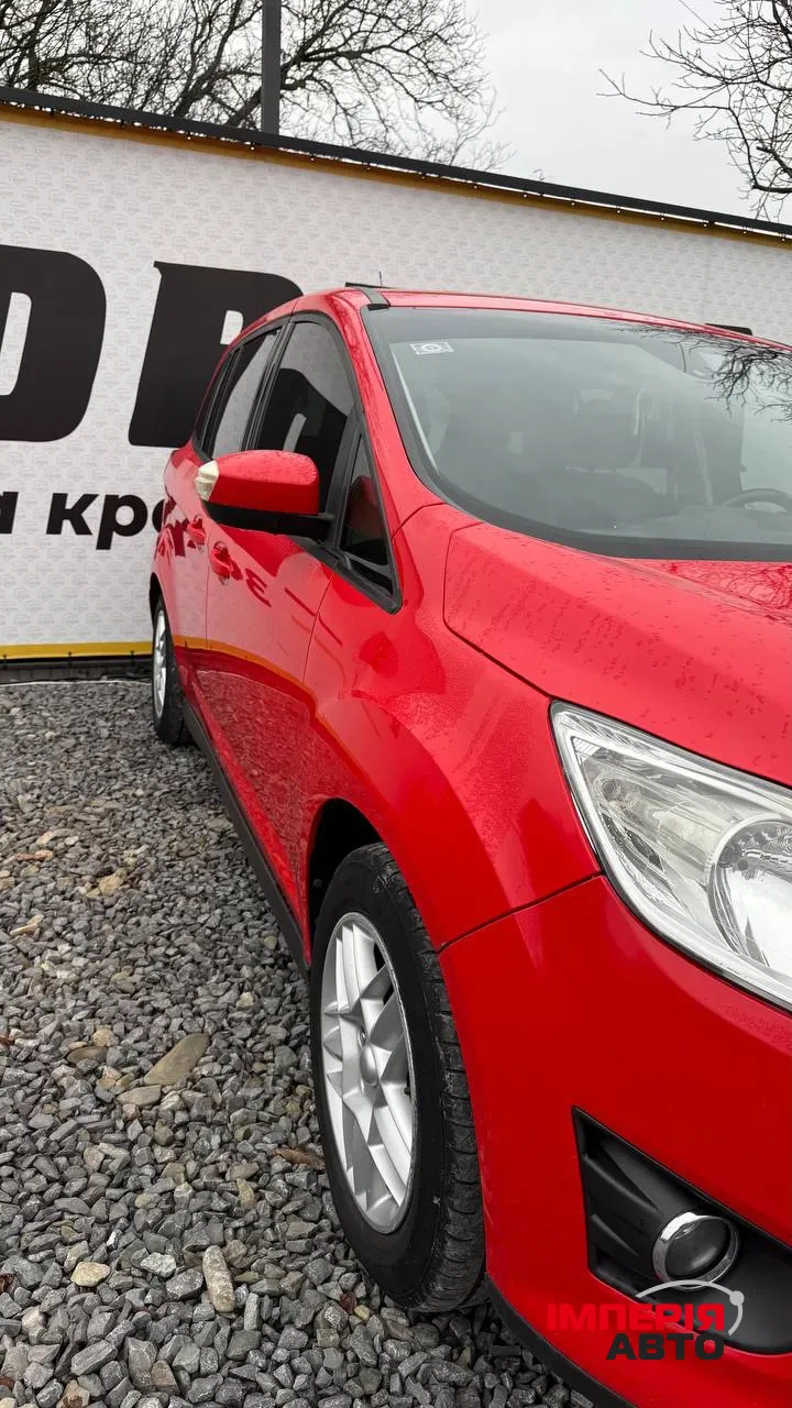 Ford C-MAX - фото 8