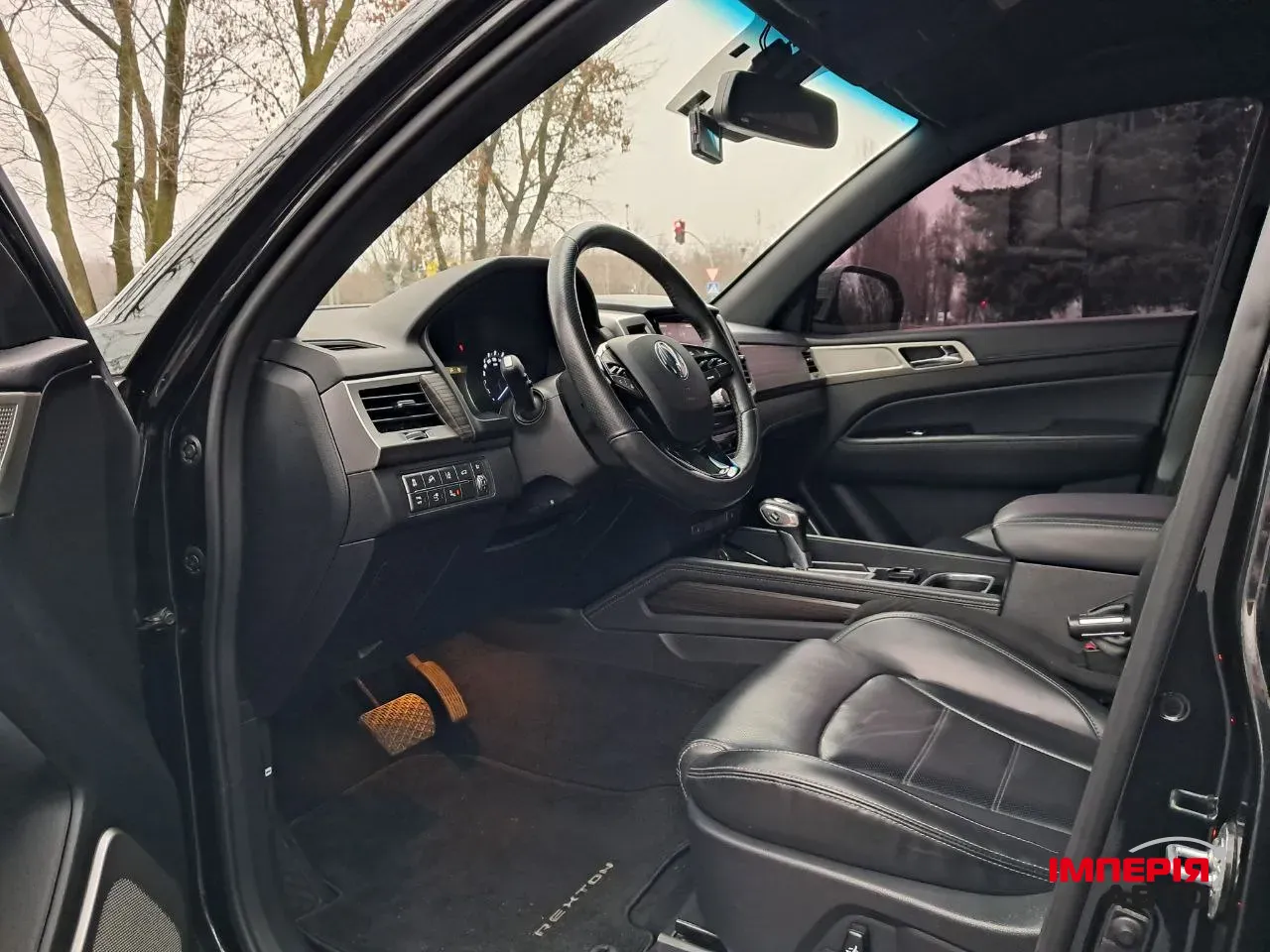 SsangYong Rexton - фото 12