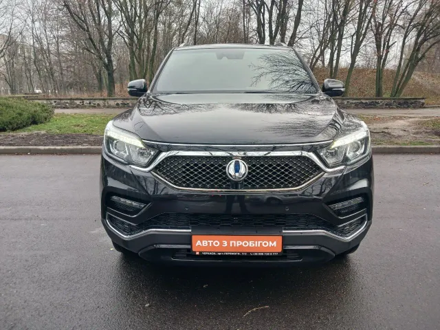 SsangYong Rexton - фото 2
