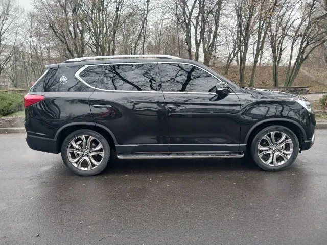 SsangYong Rexton - фото 5