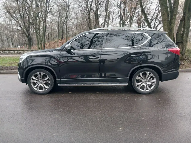 SsangYong Rexton - фото 4