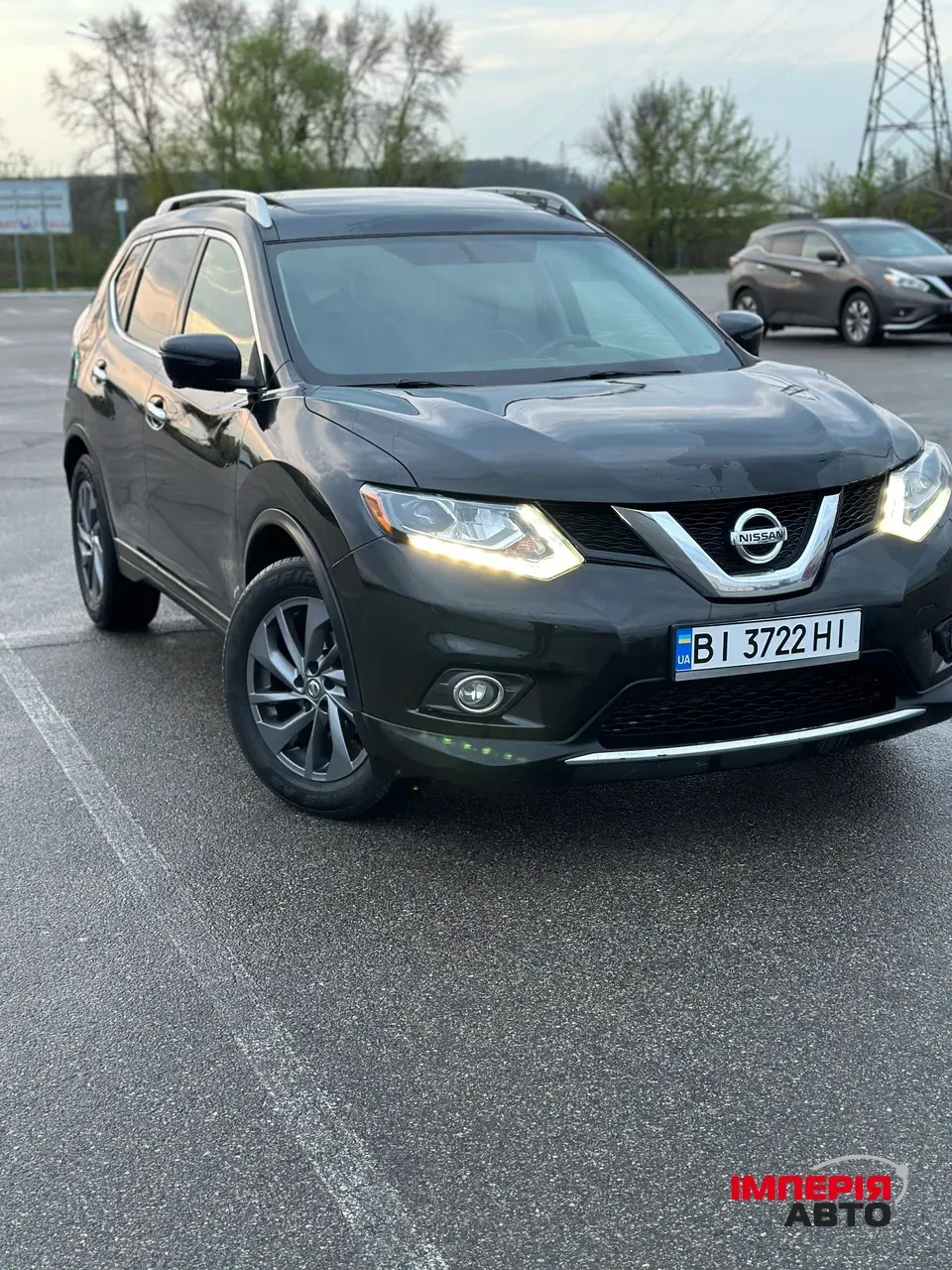 Nissan Rogue - фото 1