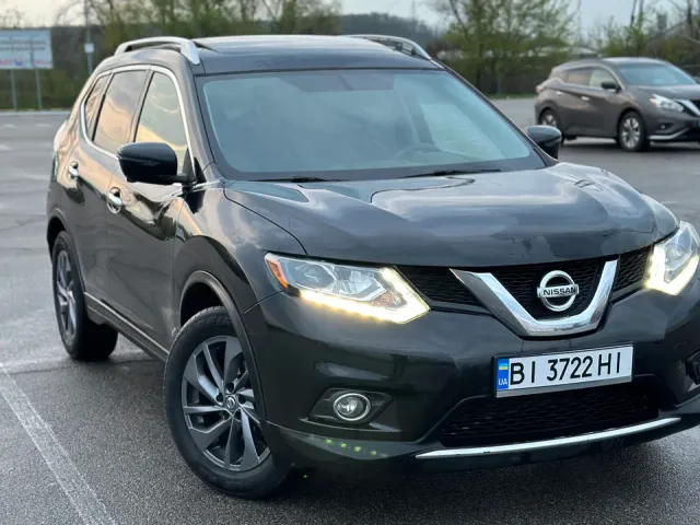 Nissan Rogue - фото 1