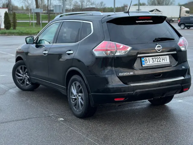 Nissan Rogue - фото 4