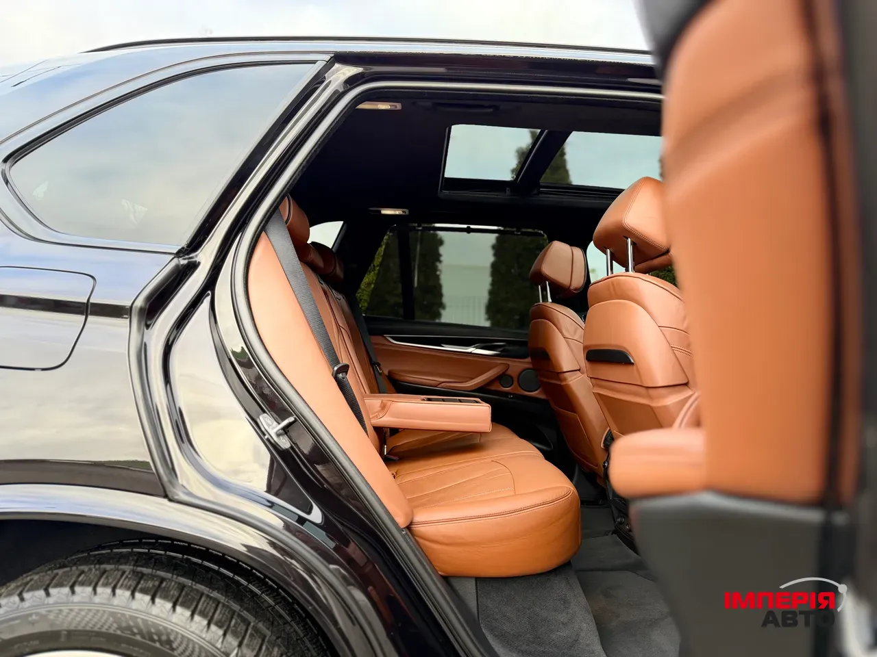 BMW X5 - фото 29