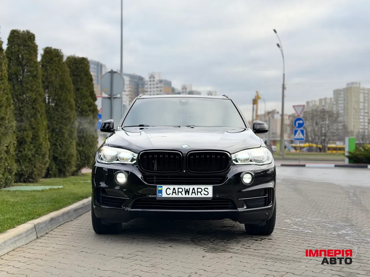 BMW X5 - фото 2