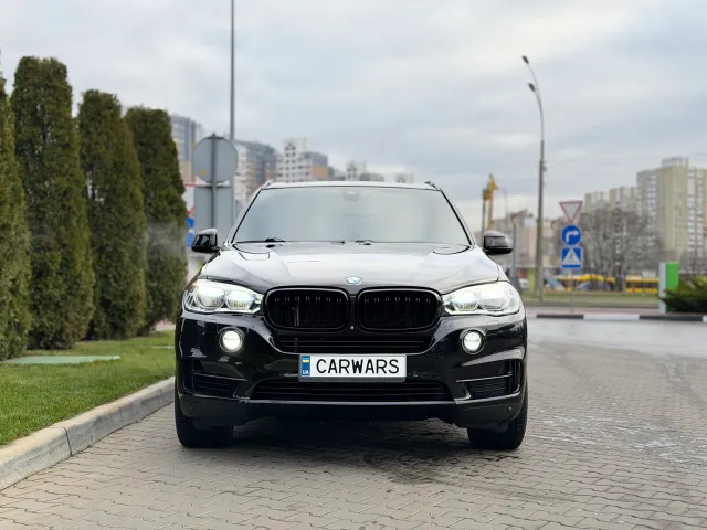 BMW X5 - фото 2