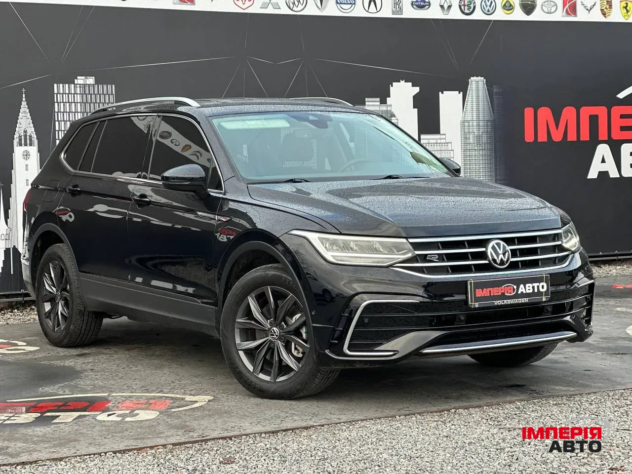 Volkswagen Tiguan - фото 1