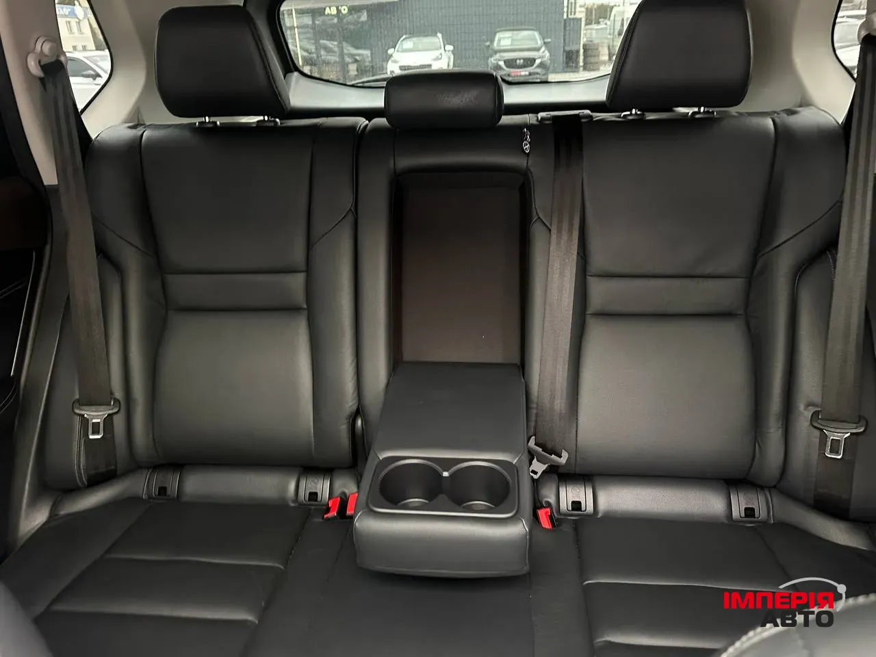 Nissan Rogue - фото 11