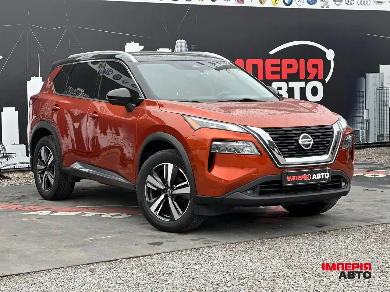 Nissan Rogue - фото 1