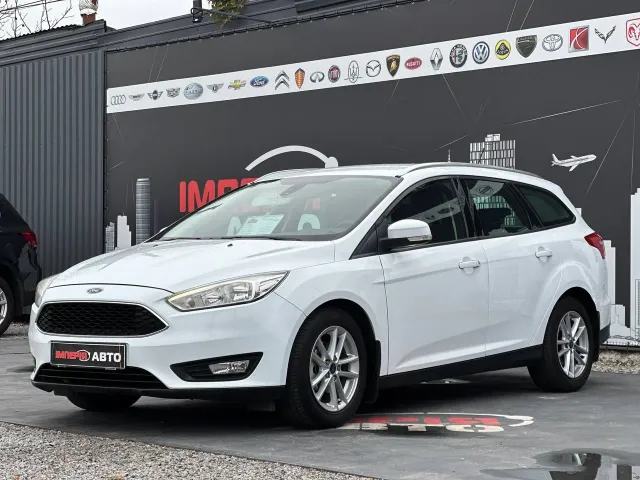 Ford Focus - фото 4