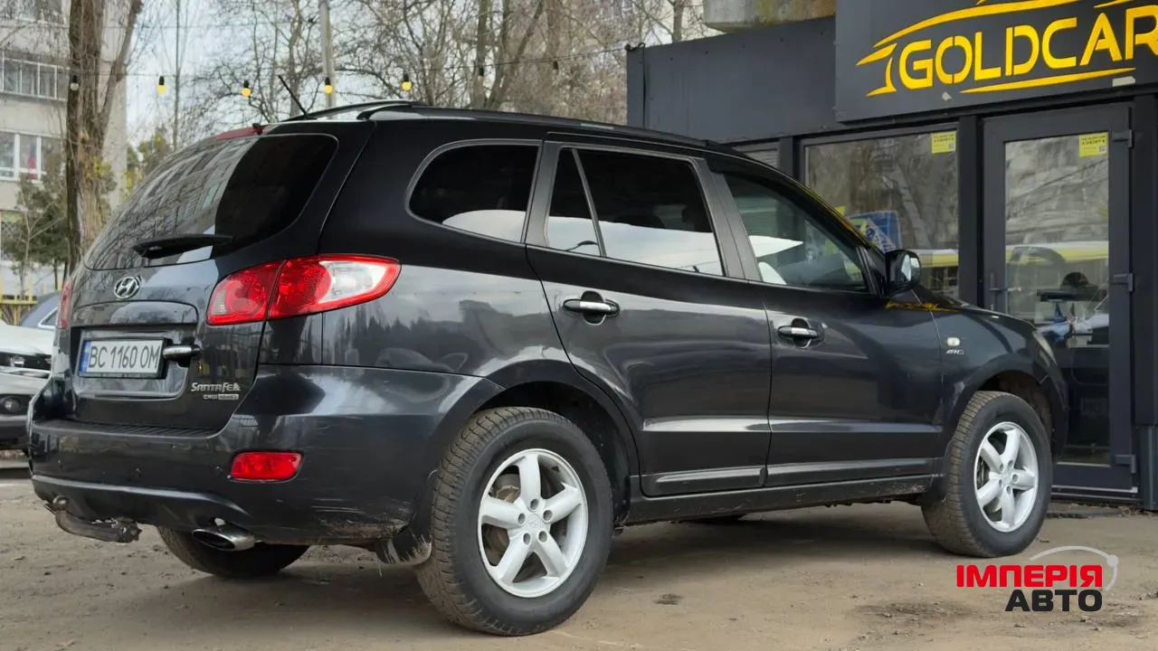 Hyundai Santa Fe - фото 3