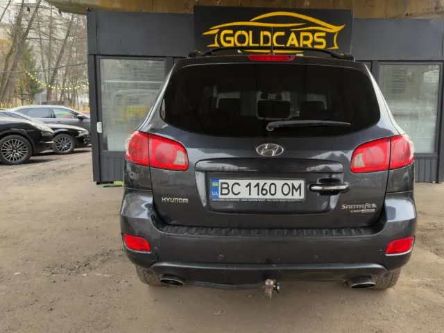 Hyundai Santa Fe - фото 5