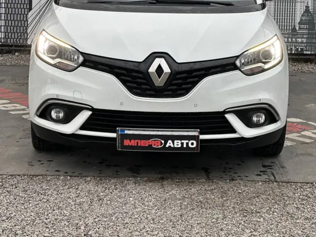 Renault Megane - фото 3