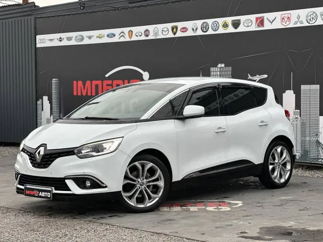 Renault Megane - фото 2