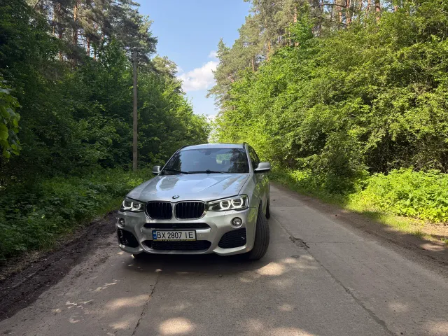 BMW X3 - фото 1