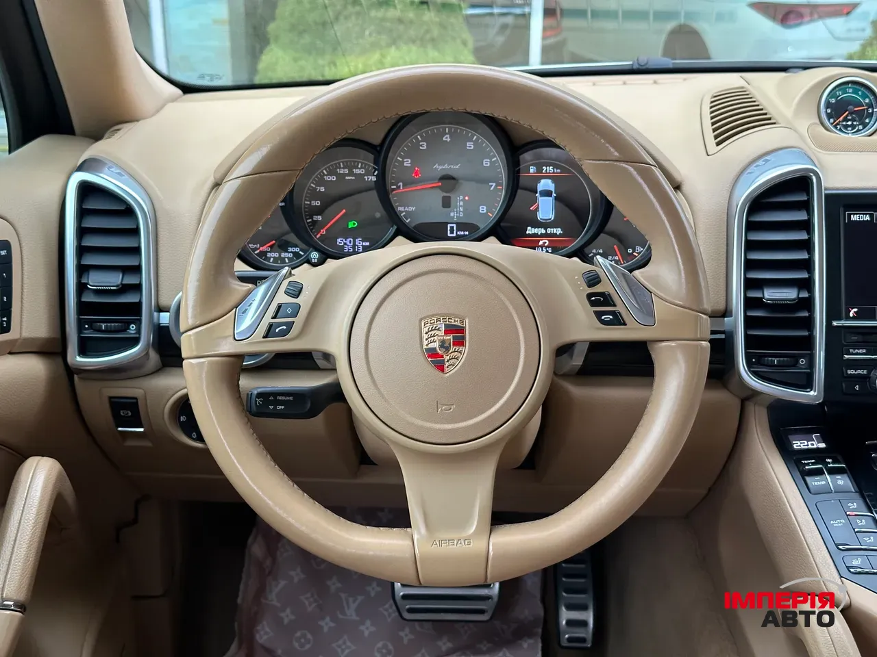 Porsche Cayenne - фото 15