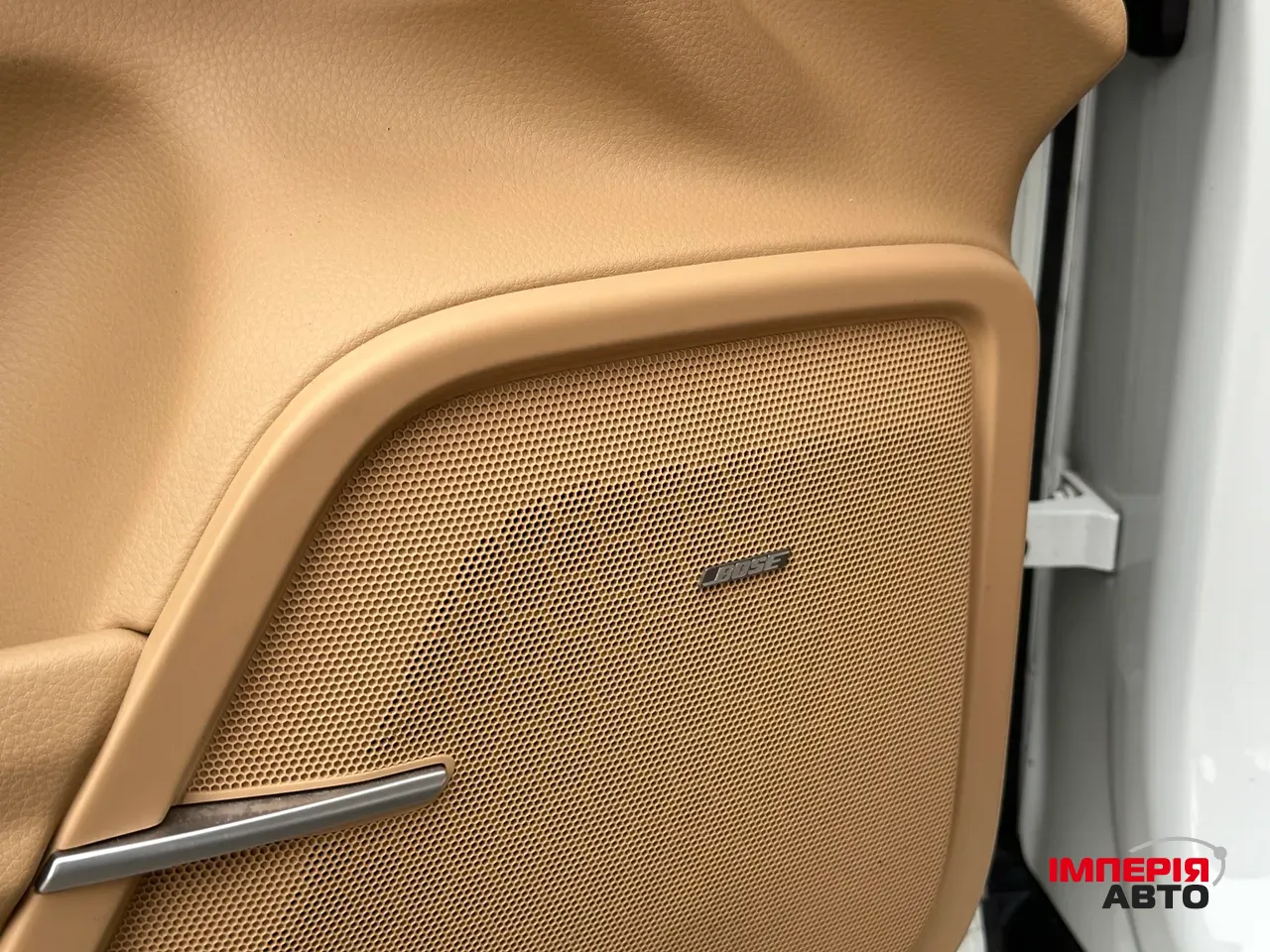 Porsche Cayenne - фото 20