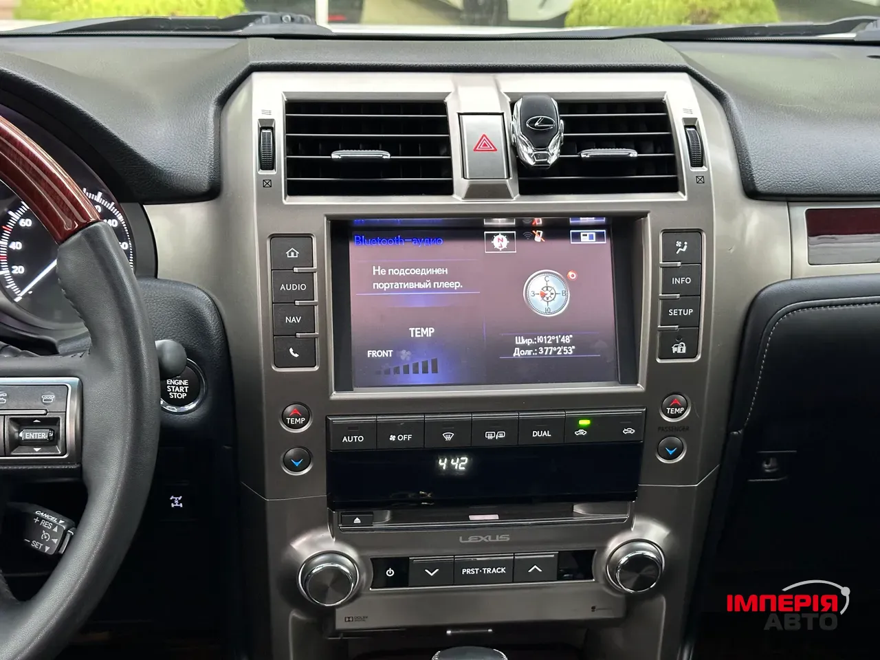 Lexus GX - фото 16