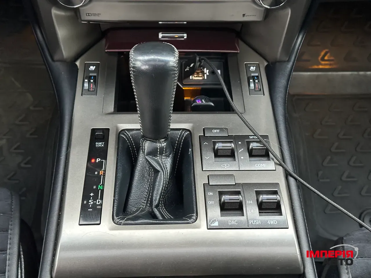 Lexus GX - фото 15
