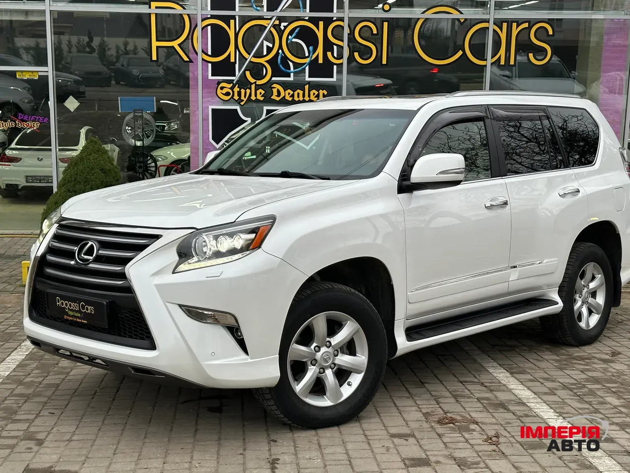 Lexus GX - фото 1