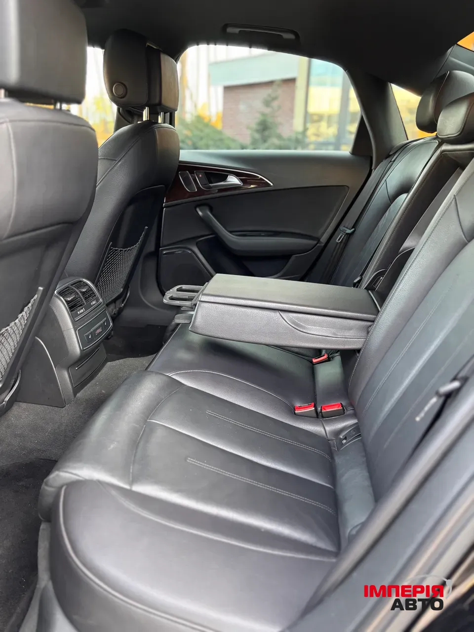 Audi A6 - фото 19