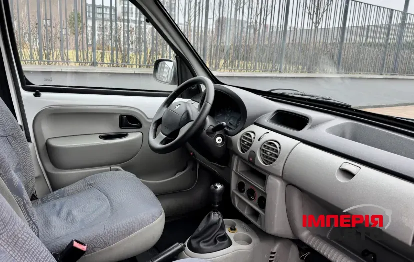Renault Kangoo - фото 14