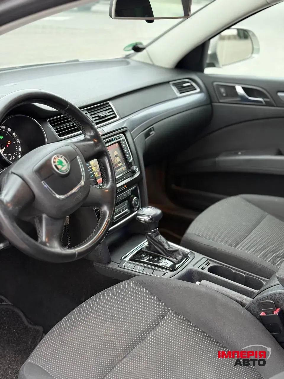 Skoda Superb - фото 10