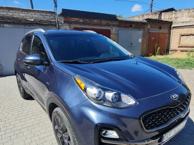 Kia Sportage - фото 1