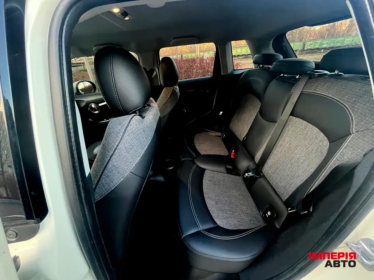 Mini Hatch - фото 14