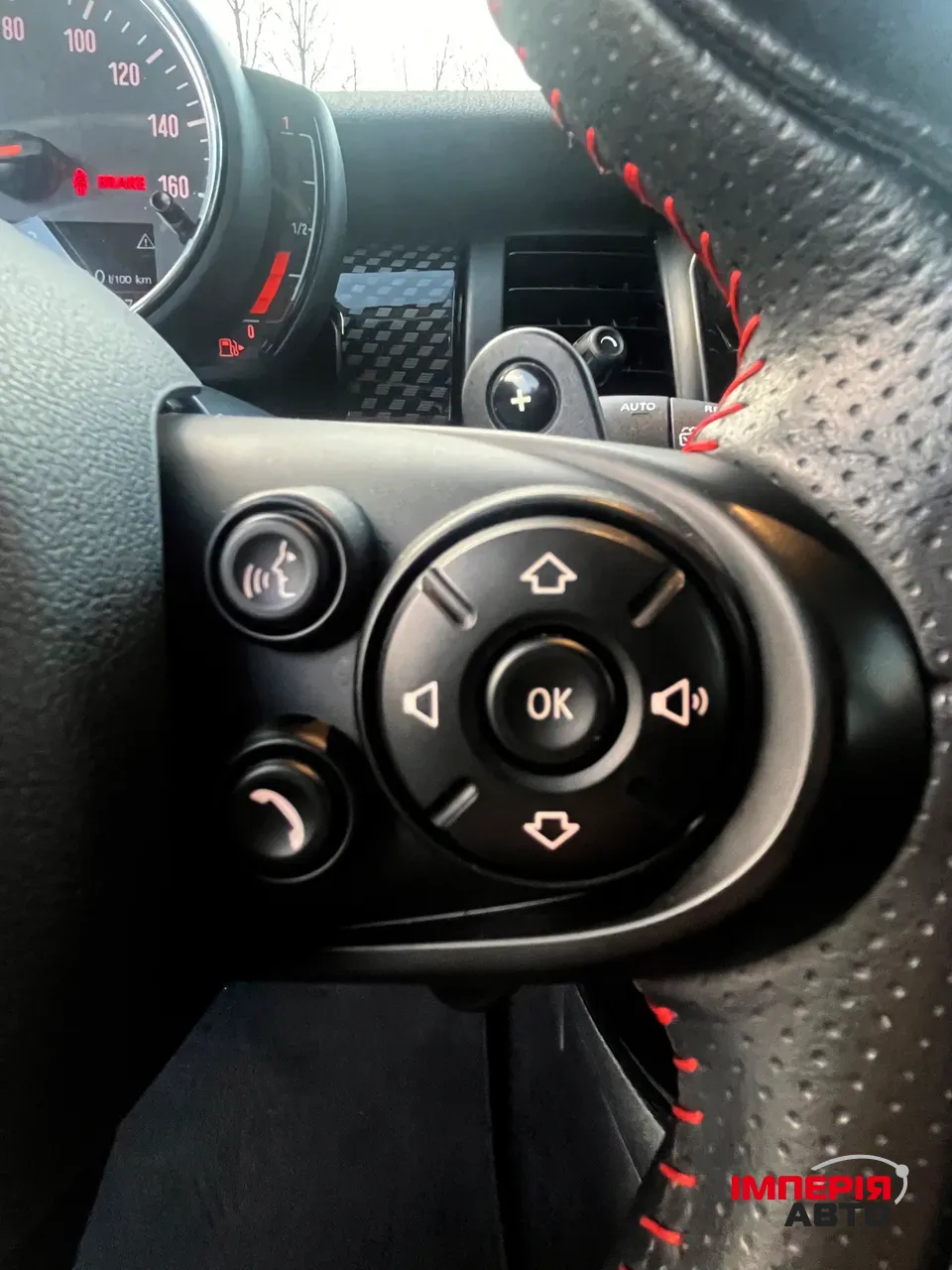 Mini Hatch - фото 13