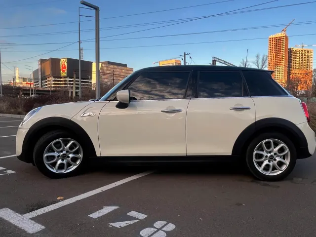 Mini Hatch - фото 4