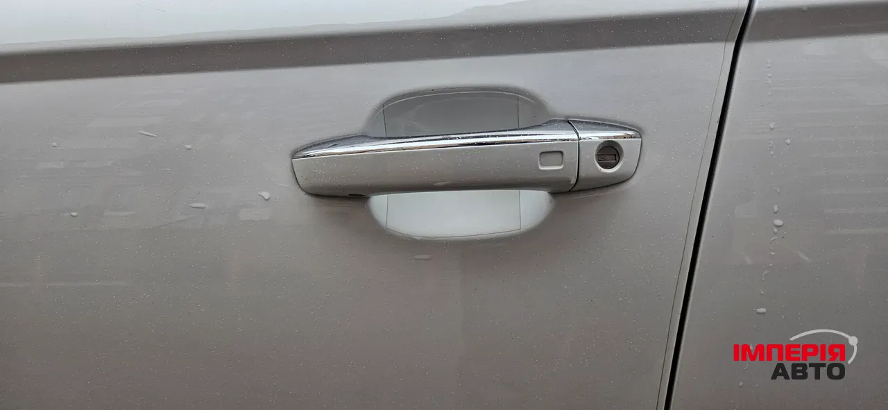 Audi A6 - фото 9