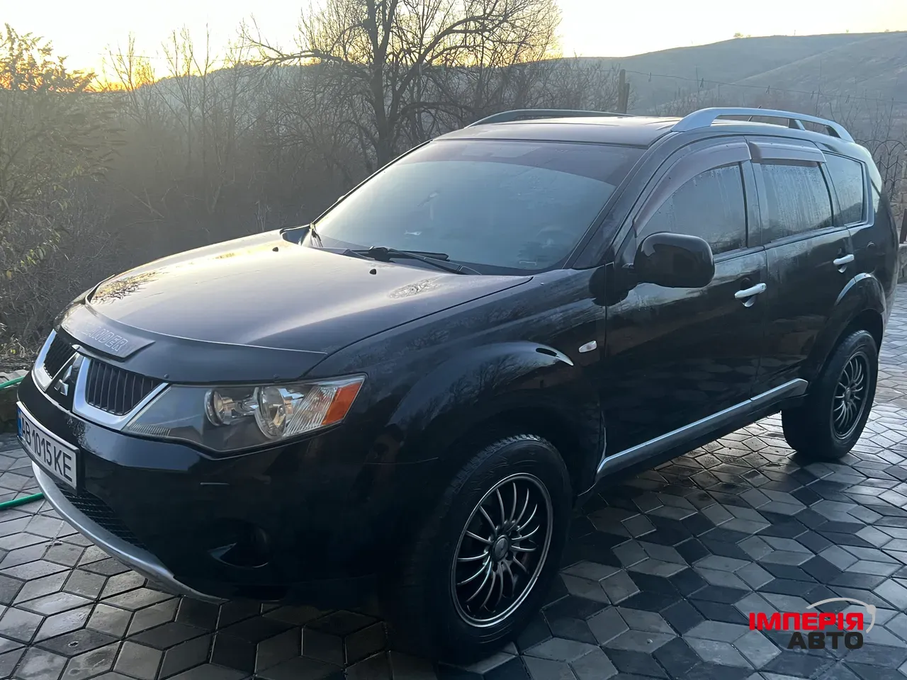 Mitsubishi Outlander - фото 7