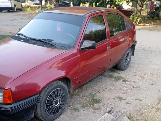 Opel Kadett - фото 4