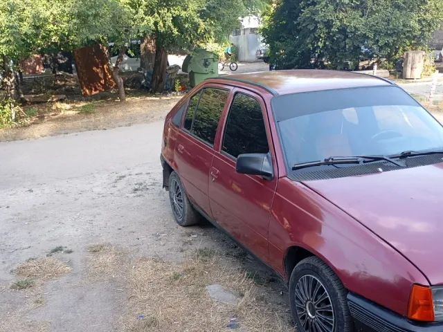 Opel Kadett - фото 5