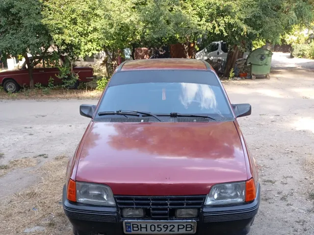 Opel Kadett - фото 2