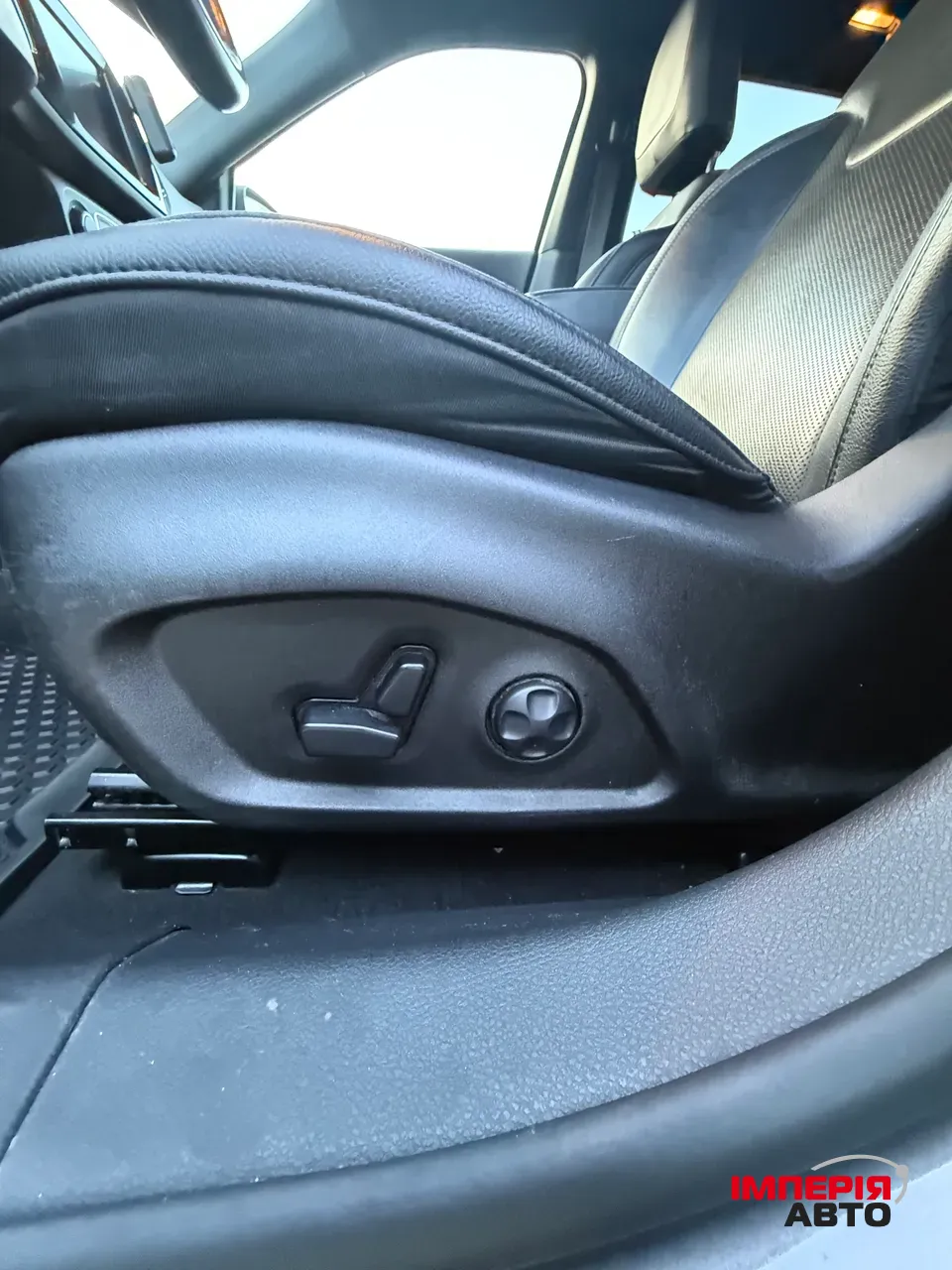 Jeep Compass - фото 16