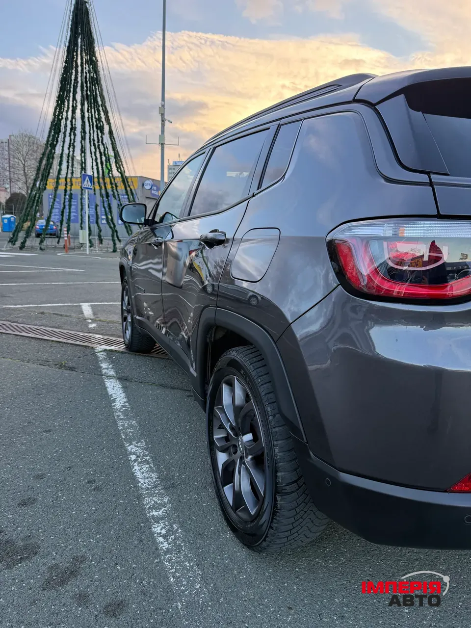 Jeep Compass - фото 14