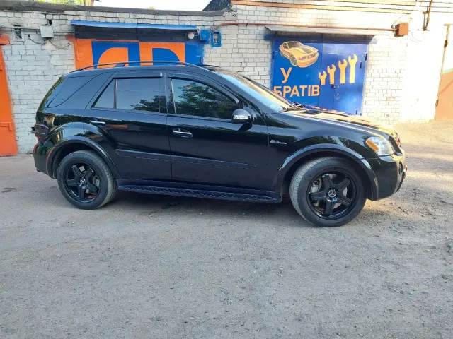 Mercedes-Benz M-Класс AMG - фото 3