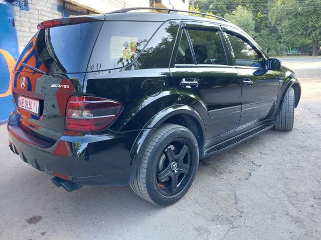 Mercedes-Benz M-Класс AMG - фото 4